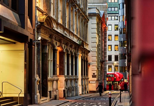 Clements Lane EC4