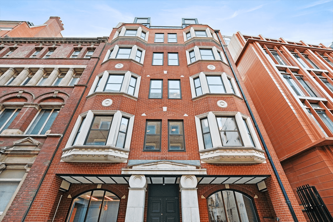 4 Bream’s Buildings, Chancery Lane, EC4A 1HP